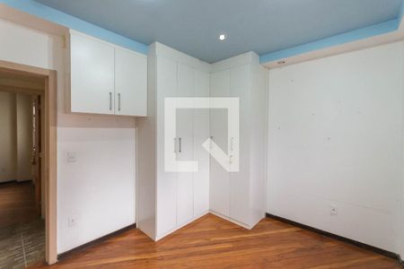 Casa à venda com 340m², 4 quartos e 3 vagasQuarto 2