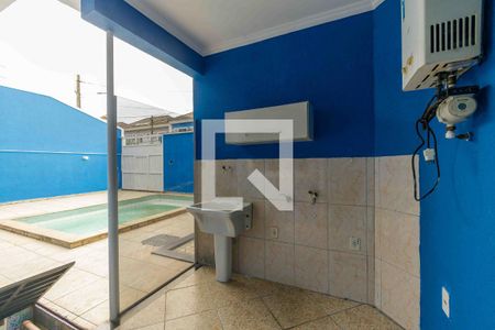 Apartamento à venda com 120m², 3 quartos e 2 vagas Apartamento à venda com 120m², 3 quartos e 2 vagasÁrea de Serviço