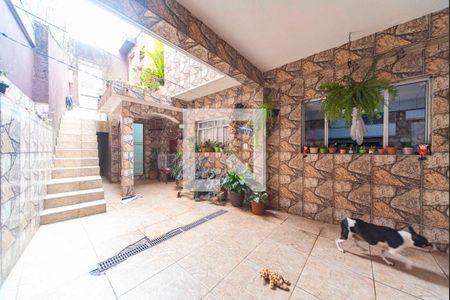 Casa à venda com 133m², 3 quartos e 1 vaga Casa à venda com 133m², 3 quartos e 1 vagaQuintal e Churrasqueira