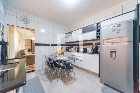 Casa à venda com 133m², 3 quartos e 1 vaga Casa à venda com 133m², 3 quartos e 1 vagaCozinha