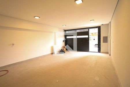 Casa à venda com 174m², 3 quartos e 3 vagas Casa à venda com 174m², 3 quartos e 3 vagasGaragem