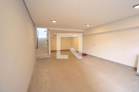 Casa à venda com 174m², 3 quartos e 3 vagas Casa à venda com 174m², 3 quartos e 3 vagasGaragem