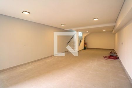 Casa à venda com 174m², 3 quartos e 3 vagas Casa à venda com 174m², 3 quartos e 3 vagasGaragem