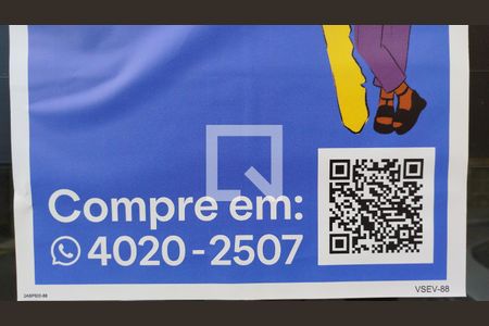 Casa à venda com 174m², 3 quartos e 3 vagas Casa à venda com 174m², 3 quartos e 3 vagasPlaca