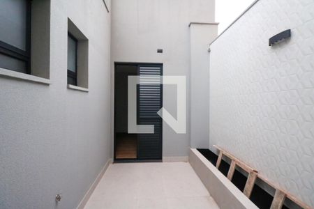 Casa à venda com 174m², 3 quartos e 3 vagas Casa à venda com 174m², 3 quartos e 3 vagasVaranda Suíte 1 e 2