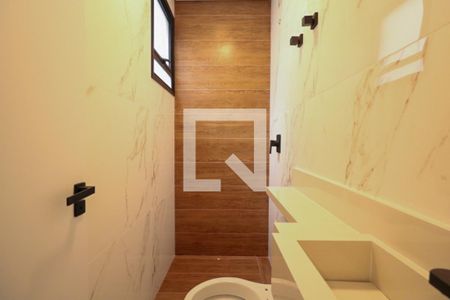 Casa à venda com 174m², 3 quartos e 3 vagas Casa à venda com 174m², 3 quartos e 3 vagasBanheiro da Suíte 1