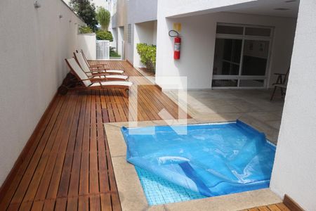 Apartamento à venda com 108m², 3 quartos e 3 vagasÁrea comum - Piscina
