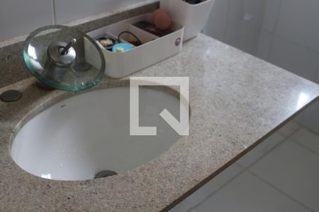 Apartamento à venda com 108m², 3 quartos e 3 vagasBanheiro da Suíte 1