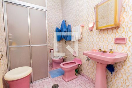 Casa à venda com 150m², 3 quartos e 1 vagaBanheiro 1