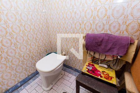 Casa à venda com 150m², 3 quartos e 1 vagaBanheiro 2