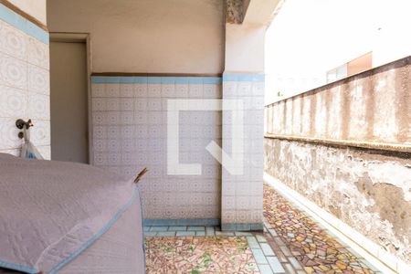 Casa à venda com 150m², 3 quartos e 1 vagaÁrea de Serviço