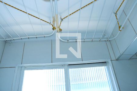 Sala de apartamento para alugar com 2 quartos, 50m² em Parque Pirajussara, Embu das Artes
