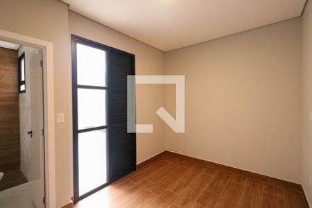 Casa à venda com 174m², 3 quartos e 3 vagas Casa à venda com 174m², 3 quartos e 3 vagasSuíte 2