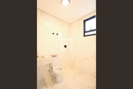 Casa à venda com 174m², 3 quartos e 3 vagas Casa à venda com 174m², 3 quartos e 3 vagasBanheiro da Suíte 3