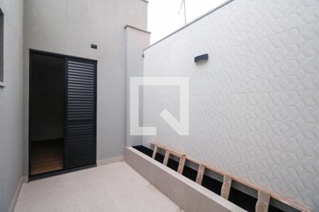 Casa à venda com 174m², 3 quartos e 3 vagas Casa à venda com 174m², 3 quartos e 3 vagasVaranda Suíte 1 e 2