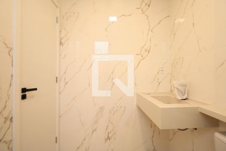 Casa à venda com 174m², 3 quartos e 3 vagas Casa à venda com 174m², 3 quartos e 3 vagasBanheiro da Suíte 3