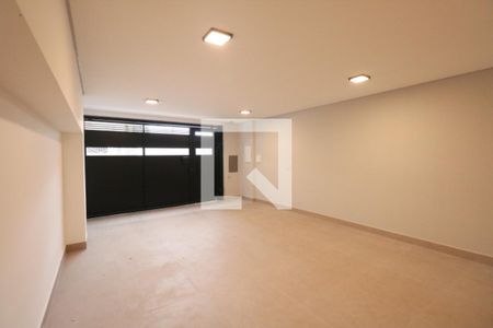 Casa à venda com 174m², 3 quartos e 3 vagas Casa à venda com 174m², 3 quartos e 3 vagasGaragem
