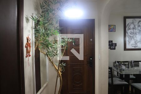 Apartamento à venda com 99m², 3 quartos e 1 vagaEntrada