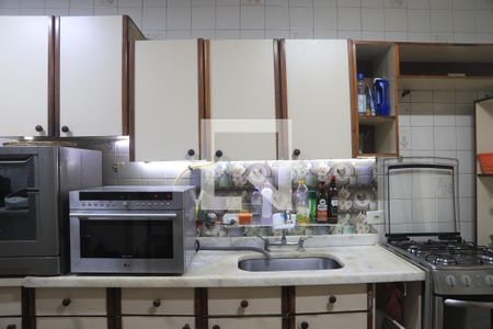 Apartamento à venda com 99m², 3 quartos e 1 vagaCozinha