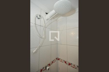 Apartamento à venda com 75m², 3 quartos e 1 vaga Apartamento à venda com 75m², 3 quartos e 1 vagaChuveiro do Banheiro