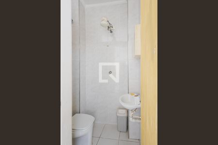 Apartamento à venda com 110m², 2 quartos e 1 vagaÁrea de Serviço - Banheiro