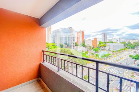 Studio à venda com 28m², 1 quarto e sem vaga Studio à venda com 28m², 1 quarto e sem vagaVaranda