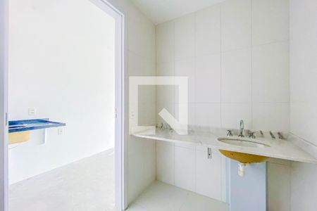 Studio à venda com 28m², 1 quarto e sem vaga Studio à venda com 28m², 1 quarto e sem vagaBanheiro