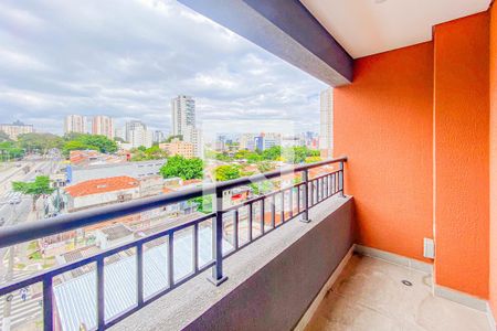 Studio à venda com 28m², 1 quarto e sem vaga Studio à venda com 28m², 1 quarto e sem vagaVaranda