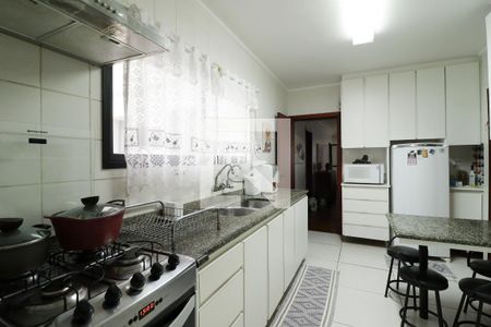 Apartamento à venda com 125m², 3 quartos e 3 vagas Apartamento à venda com 125m², 3 quartos e 3 vagasCozinha