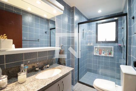 Apartamento à venda com 125m², 3 quartos e 3 vagas Apartamento à venda com 125m², 3 quartos e 3 vagasBanheiro Social