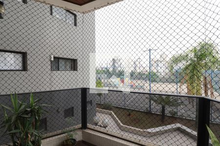 Apartamento à venda com 125m², 3 quartos e 3 vagas Apartamento à venda com 125m², 3 quartos e 3 vagasVaranda da Suíte