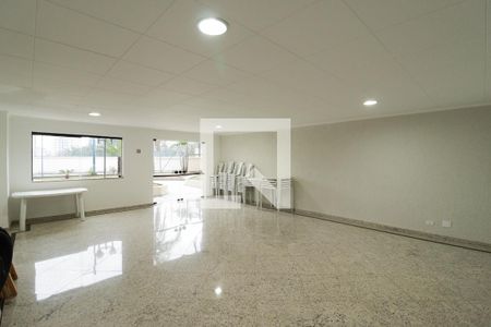 Apartamento à venda com 125m², 3 quartos e 3 vagas Apartamento à venda com 125m², 3 quartos e 3 vagasSalão de Festas