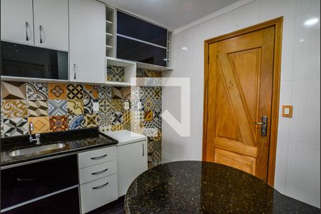 Apartamento à venda com 84m², 2 quartos e 1 vagaCozinha