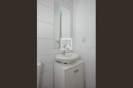 Apartamento para alugar com 42m², 2 quartos e sem vaga Apartamento para alugar com 42m², 2 quartos e sem vagaBanheiro