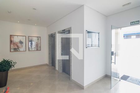 Apartamento à venda com 62m², 2 quartos e 2 vagas Apartamento à venda com 62m², 2 quartos e 2 vagasHall de Entrada
