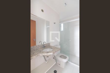 Apartamento à venda com 62m², 2 quartos e 2 vagas Apartamento à venda com 62m², 2 quartos e 2 vagasBanheiro