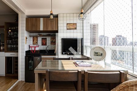 Apartamento à venda com 136m², 3 quartos e 2 vagasVaranda