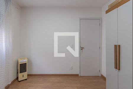 Quarto  de apartamento para alugar com 2 quartos, 54m² em Frei Leopoldo, Belo Horizonte