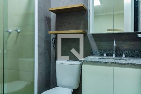 Banheiro de apartamento para alugar com 1 quarto, 28m² em São Judas, São Paulo