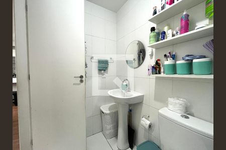 Apartamento para alugar com 41m², 2 quartos e sem vaga Apartamento para alugar com 41m², 2 quartos e sem vagaBanheiro