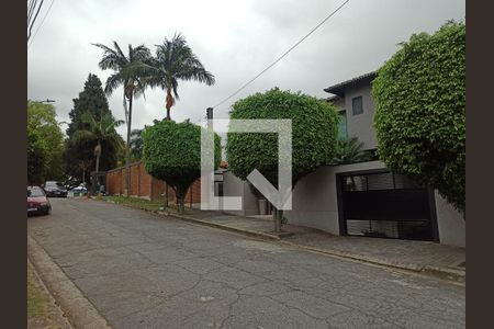 Casa à venda com 570m², 5 quartos e 6 vagasLocalização