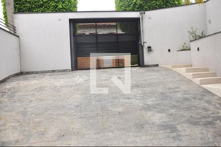 Casa à venda com 570m², 5 quartos e 6 vagasGaragem