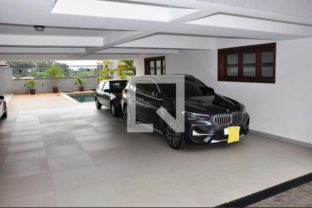 Casa à venda com 570m², 5 quartos e 6 vagasGaragem