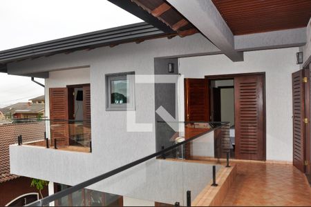 Casa à venda com 570m², 5 quartos e 6 vagasDetalhe - Varanda