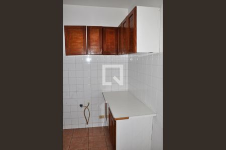 Casa à venda com 570m², 5 quartos e 6 vagasÁrea de Serviço