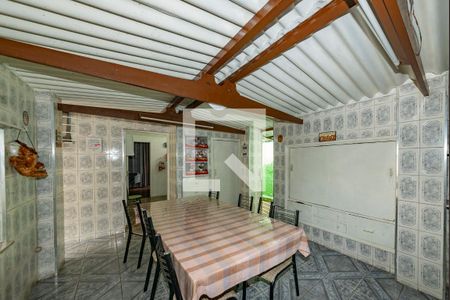 Casa à venda com 297m², 5 quartos e 1 vaga Casa à venda com 297m², 5 quartos e 1 vagaCozinha