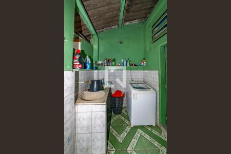 Casa à venda com 297m², 5 quartos e 1 vaga Casa à venda com 297m², 5 quartos e 1 vagaÁrea de Serviço