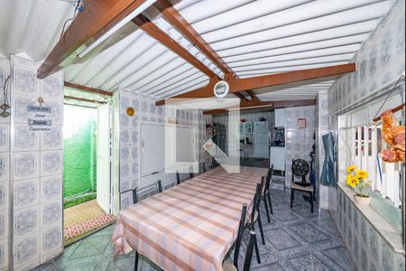 Casa à venda com 297m², 5 quartos e 1 vaga Casa à venda com 297m², 5 quartos e 1 vagaCozinha