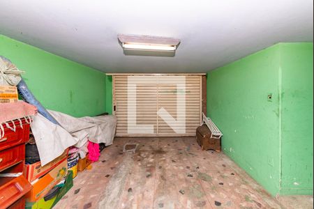 Casa à venda com 297m², 5 quartos e 1 vaga Casa à venda com 297m², 5 quartos e 1 vagaGaragem