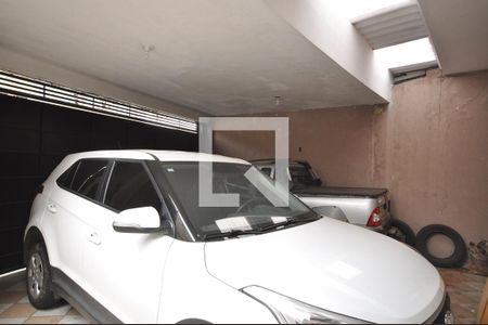 Casa à venda com 454m², 4 quartos e 2 vagasGaragem